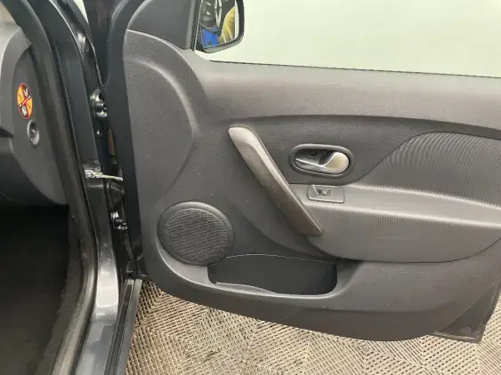 DACIA SANDERO II - voiture d'occasion - Photo 19