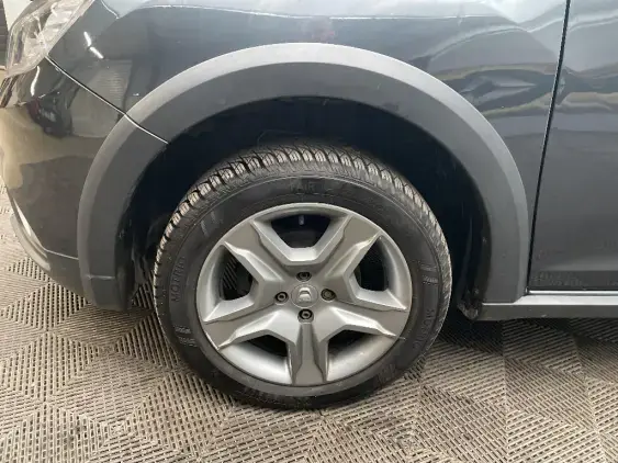 DACIA SANDERO II - voiture d'occasion - Photo 22