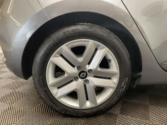 RENAULT CLIO V - voiture d'occasion - Photo 25