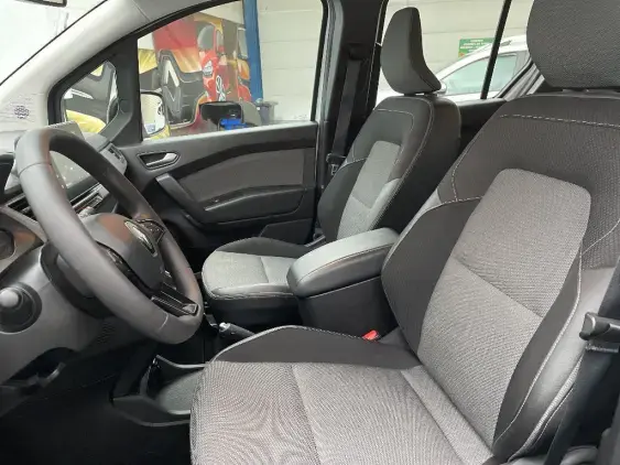 RENAULT KANGOO III - voiture d'occasion - Photo 16