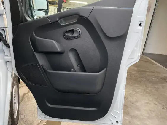 RENAULT MASTER FG III - voiture d'occasion - Photo 19