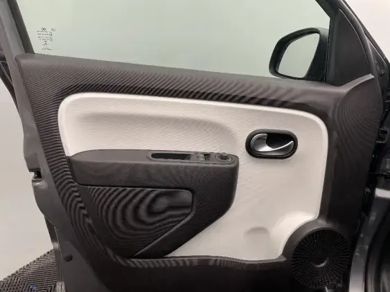 RENAULT TWINGO III - voiture d'occasion - Photo 19