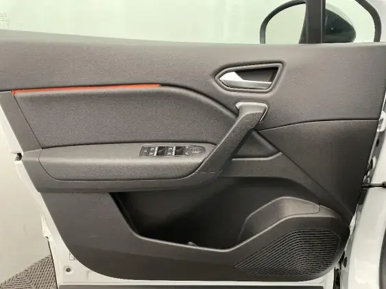RENAULT CAPTUR II - voiture d'occasion - Photo 19