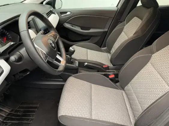 RENAULT CLIO V - voiture d'occasion - Photo 18