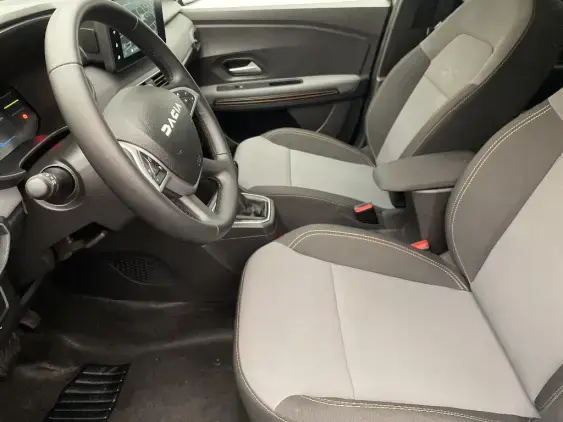 DACIA JOGGER - voiture d'occasion - Photo 18
