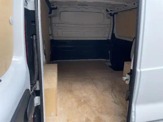 RENAULT TRAFIC III - voiture d'occasion - Photo 16