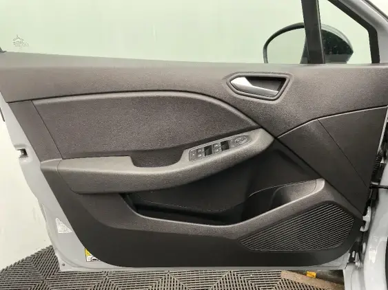 RENAULT CLIO V - voiture d'occasion - Photo 19