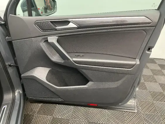 VOLKSWAGEN TIGUAN II - voiture d'occasion - Photo 20