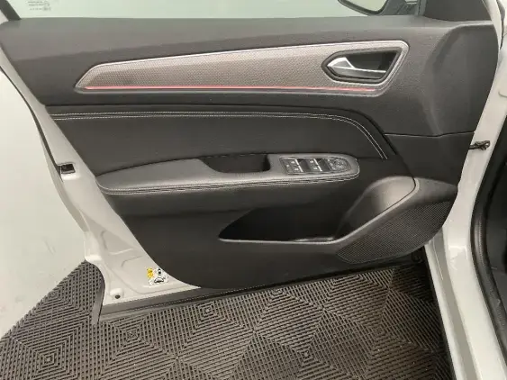RENAULT ARKANA - voiture d'occasion - Photo 19