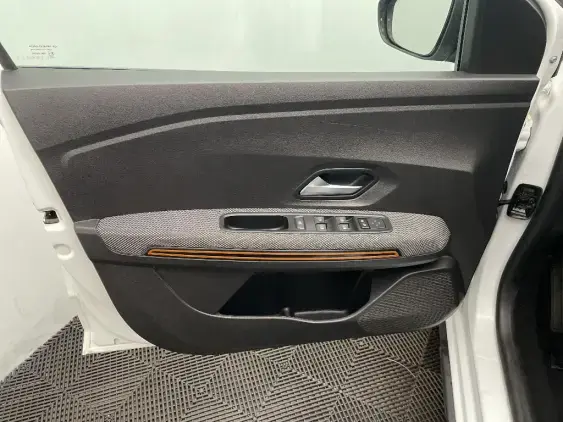DACIA SANDERO III - voiture d'occasion - Photo 19