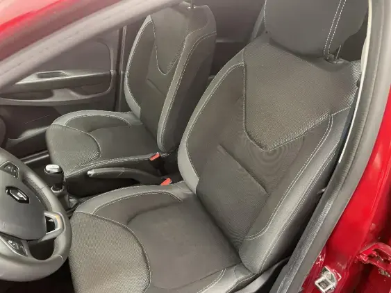 RENAULT CLIO IV - voiture d'occasion - Photo 18