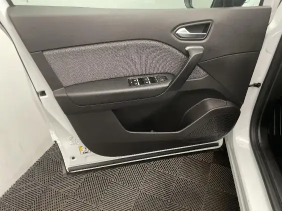 RENAULT CAPTUR II - voiture d'occasion - Photo 19