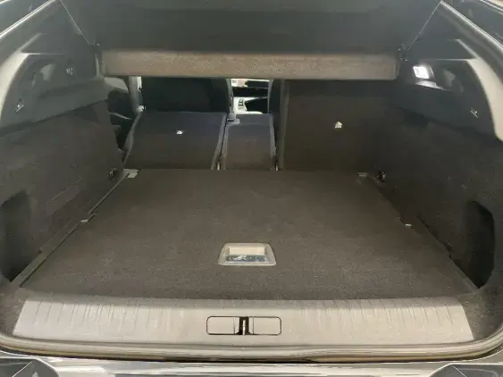 PEUGEOT 3008 ELECTRIQUE III - voiture d'occasion - Photo 16