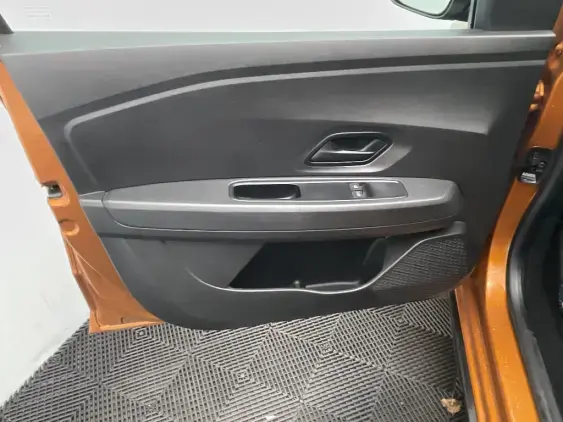 DACIA SANDERO III - voiture d'occasion - Photo 19
