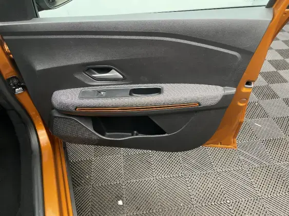 DACIA SANDERO III - voiture d'occasion - Photo 20
