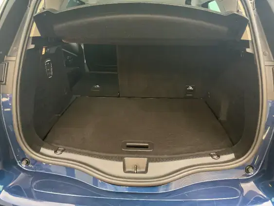 RENAULT SCENIC IV - voiture d'occasion - Photo 16