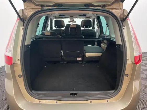 RENAULT GRAND SCENIC III - voiture d'occasion - Photo 16