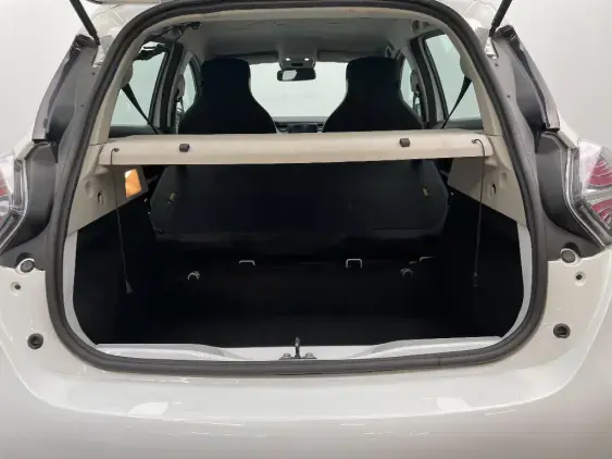 RENAULT ZOE - voiture d'occasion - Photo 16