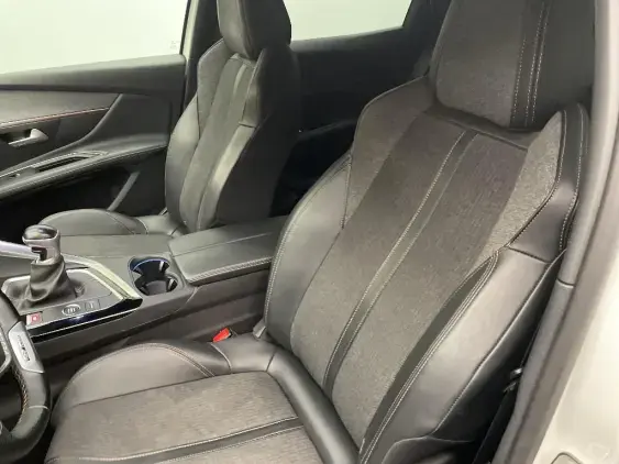 PEUGEOT 3008 II - voiture d'occasion - Photo 18