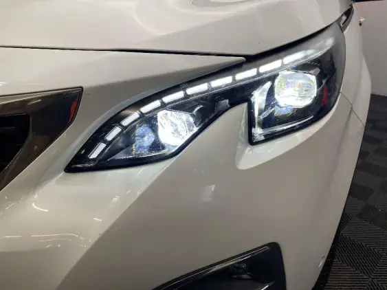 PEUGEOT 3008 II - voiture d'occasion - Photo 22