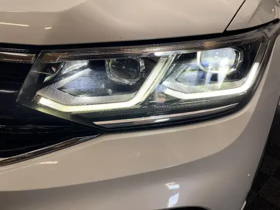 VOLKSWAGEN TIGUAN II - voiture d'occasion - Photo 22