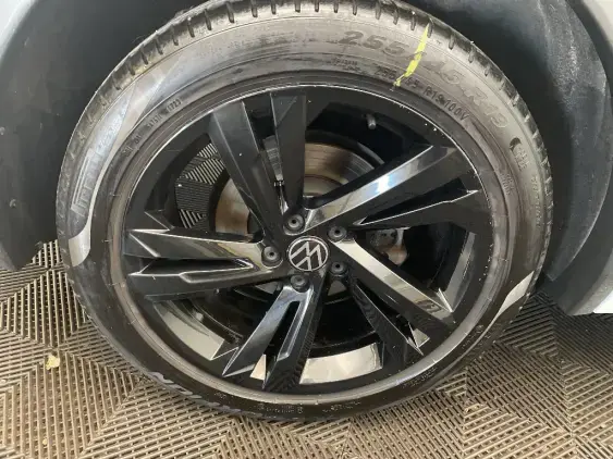 VOLKSWAGEN TIGUAN II - voiture d'occasion - Photo 25