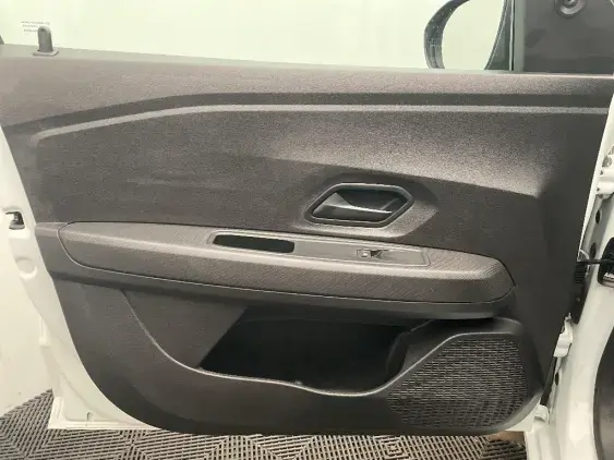DACIA SANDERO III - voiture d'occasion - Photo 19