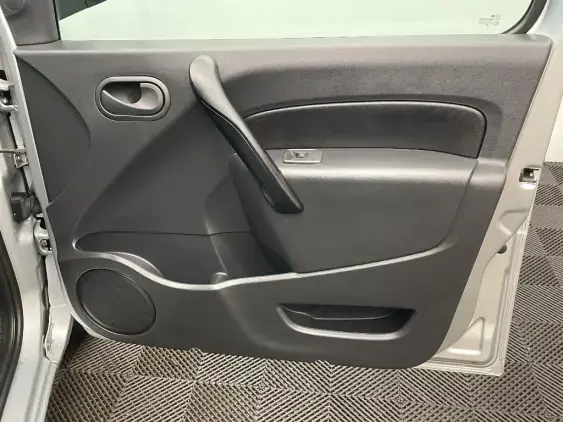 RENAULT KANGOO EXPRESS II - voiture d'occasion - Photo 19