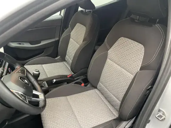 RENAULT CLIO V - voiture d'occasion - Photo 18