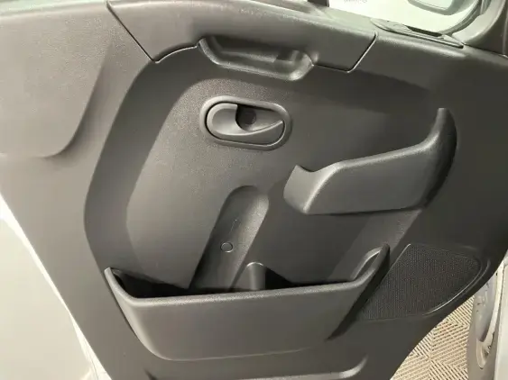 RENAULT MASTER FG III - voiture d'occasion - Photo 19