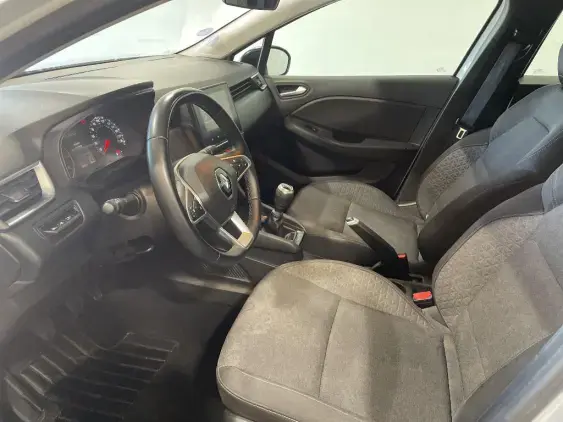 RENAULT CLIO V - voiture d'occasion - Photo 18