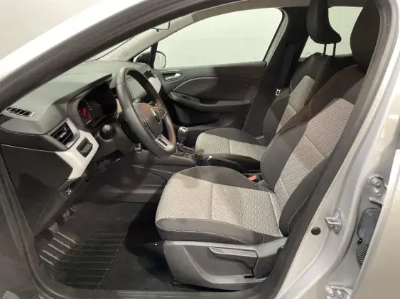 RENAULT CLIO V - voiture d'occasion - Photo 18