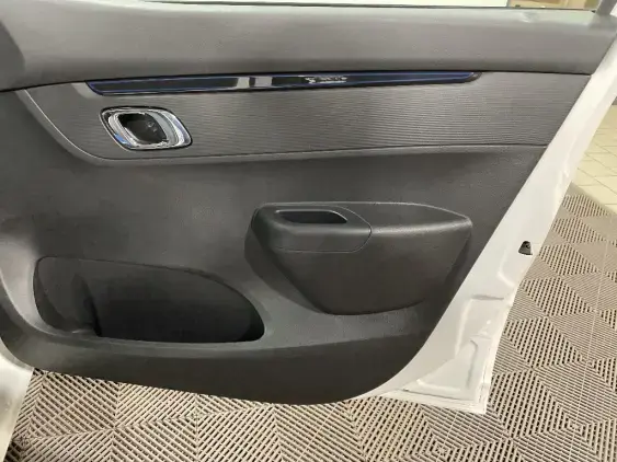 DACIA SPRING - voiture d'occasion - Photo 18