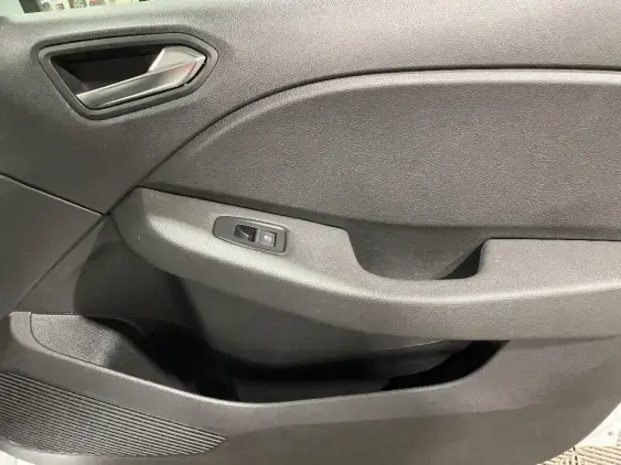 RENAULT CLIO V - voiture d'occasion - Photo 20