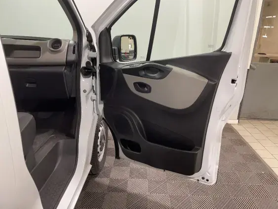 RENAULT TRAFIC PLANCB III - voiture d'occasion - Photo 17