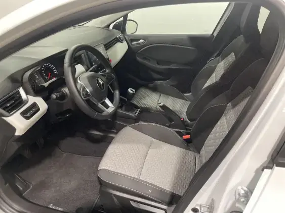 RENAULT CLIO V - voiture d'occasion - Photo 18