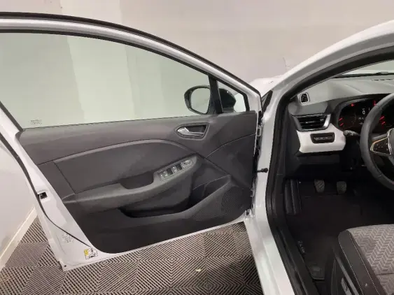 RENAULT CLIO V - voiture d'occasion - Photo 19