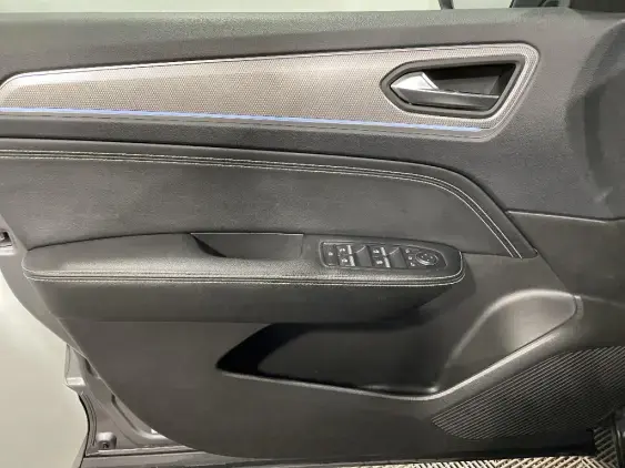 RENAULT ARKANA - voiture d'occasion - Photo 19