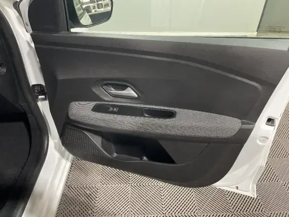 DACIA SANDERO III - voiture d'occasion - Photo 19