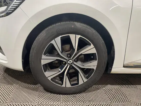 RENAULT CLIO V - voiture d'occasion - Photo 23