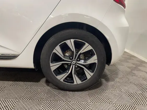 RENAULT CLIO V - voiture d'occasion - Photo 24