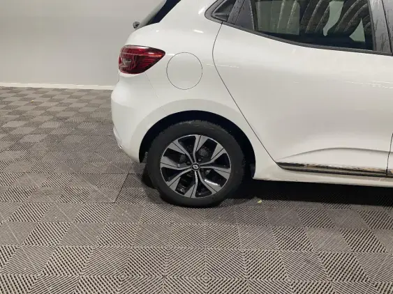 RENAULT CLIO V - voiture d'occasion - Photo 25