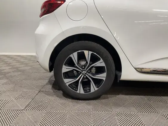 RENAULT CLIO V - voiture d'occasion - Photo 25