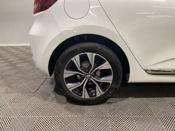 RENAULT CLIO V - voiture d'occasion - Photo 24