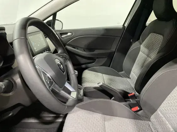 RENAULT CLIO V - voiture d'occasion - Photo 18