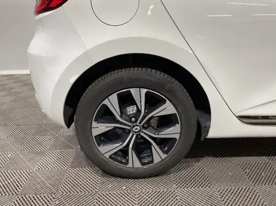 RENAULT CLIO V - voiture d'occasion - Photo 25