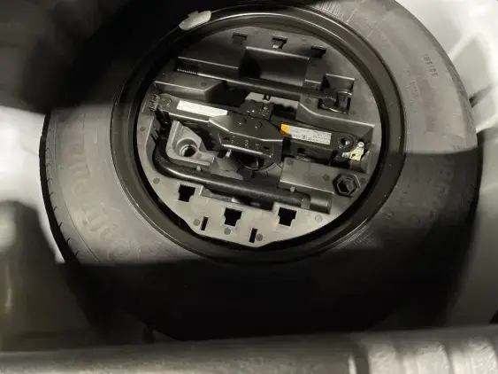 RENAULT CLIO V - voiture d'occasion - Photo 17