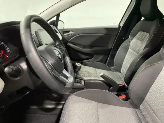 RENAULT CLIO V - voiture d'occasion - Photo 18