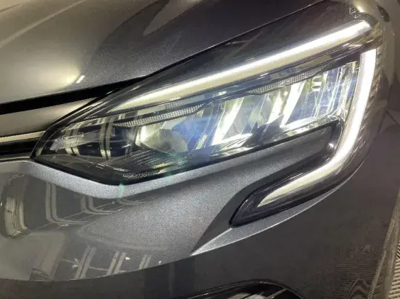 RENAULT CLIO V - voiture d'occasion - Photo 21