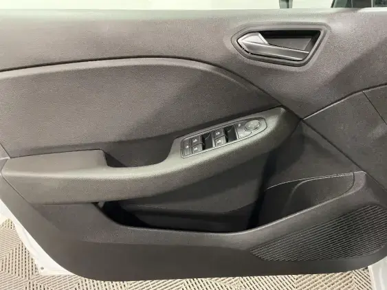 RENAULT CLIO V - voiture d'occasion - Photo 19